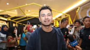 Raffi Ahmad Tanggapi Komentar Negatif Usai Kunjungan ke Lokasi Kecelakaan Kereta Bekasi Timur