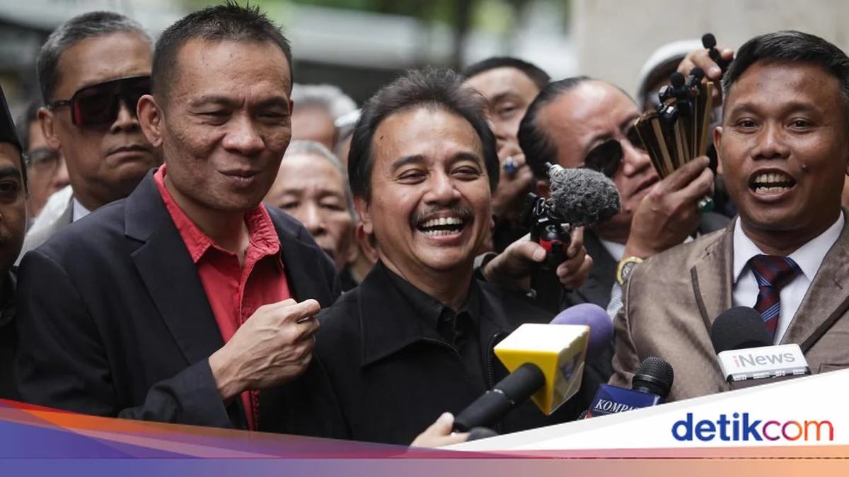 Rismon Sianipar Bantah Tuduhan Pengkhianatan Roy Suryo, Klaim Sendiri Gali Data Ijazah Jokowi