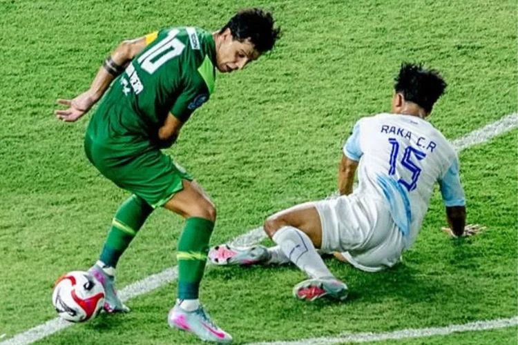 Rumor Kepergian Bruno Moreira Akhir April 2026 Mengguncang Persebaya, Bonek Ungkap Kekecewaan