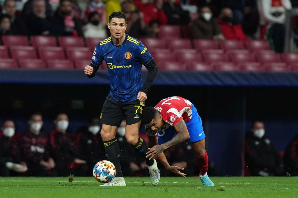 Skandal Fans Ronaldo: Mengapa Barcelona Gagal di Liga Champions?