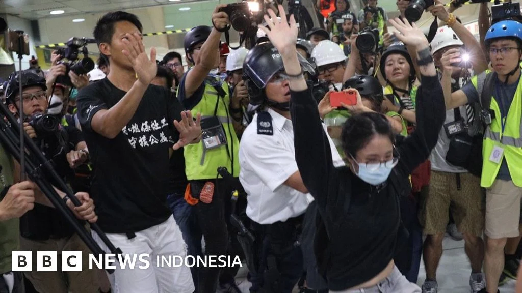 Stadion Azteca Kembali Dibuka, Ribuan Warga Meksiko Turun ke Jalan Protes Gegara Piala Dunia 2026
