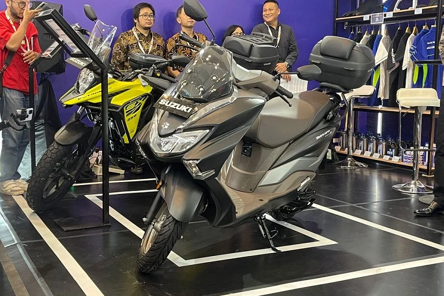 Suzuki Burgman Street 125 Terbaru Dijual Murah: Apa Saja Perubahan Besar yang Ditawarkan?