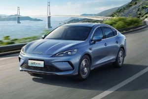 Terobosan BYD Sealion 05 DM-i: Mobil Listrik Pintar yang Mengubah Wajah Teknologi dan Kesehatan di Jakarta!