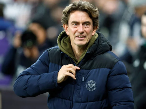 Thomas Frank Kembali ke Brentford: Dari Tribun VIP Tottenham ke Sorotan Kembali di London