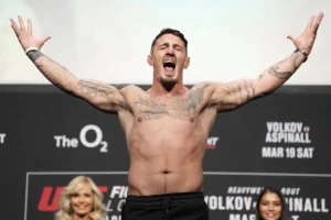 Tom Aspinall Siap Kembali ke Octagon: Persiapan, Rumor Tinju, dan Dampak pada Divisi Heavyweight UFC