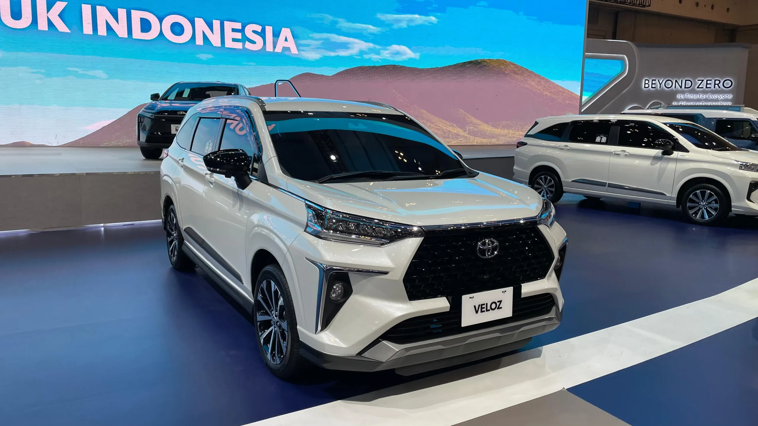 Toyota Veloz 1.5 V Hybrid CVT Lebih Murah Rp 81 Juta, Pilihan Cerdas untuk Keluarga di 2026