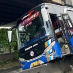Tragedi di Jalan Yos Sudarso: Bus Pelangi Tabrak Sirion, Sopir Kabur, 1 Meninggal & 1 Luka Ringan