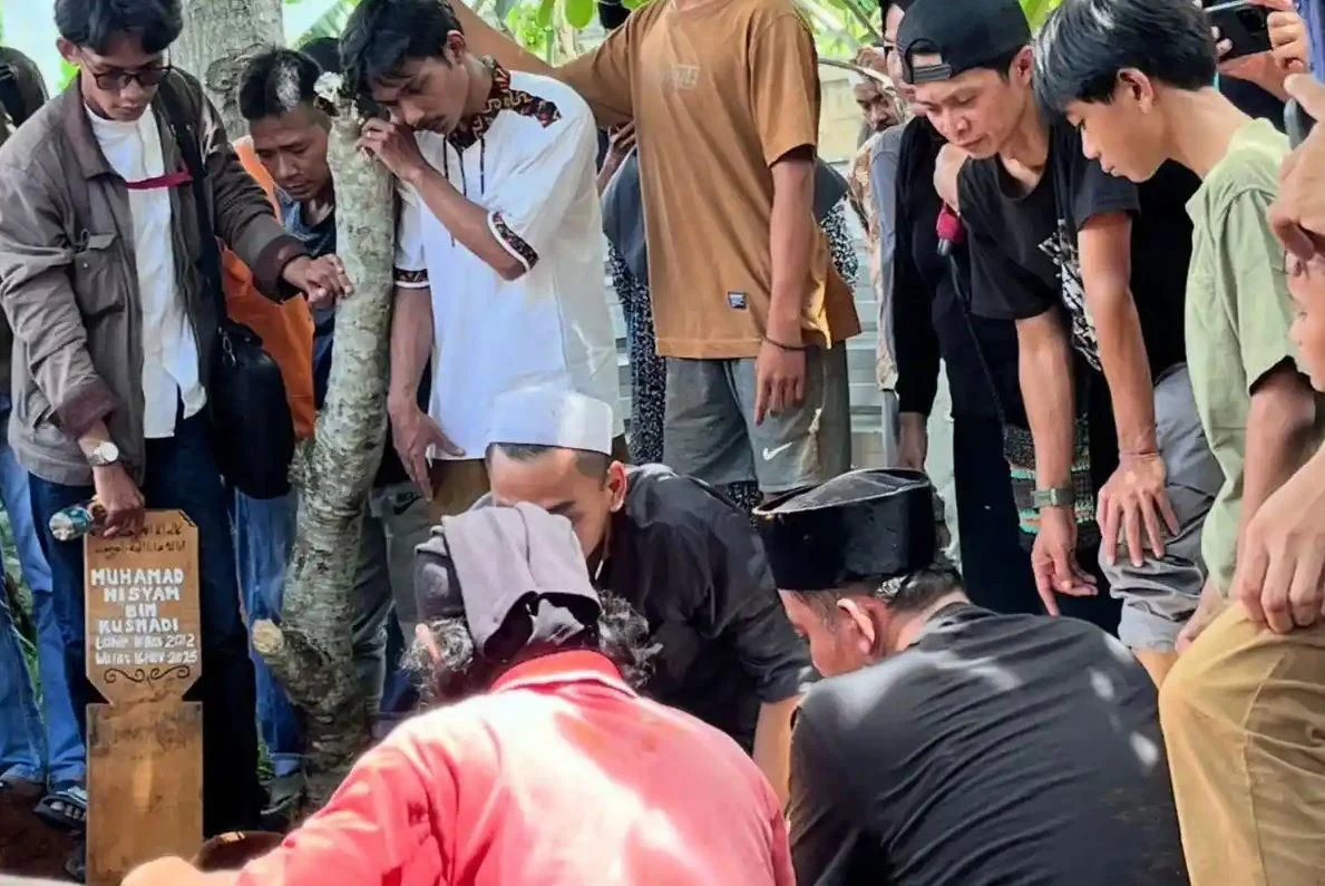 Tragedi SMPN 2 Sumberlawang: Siswa Rajin dan Penjaga Adik Tewas Usai Bentrok Akibat Ejekan di Sekolah