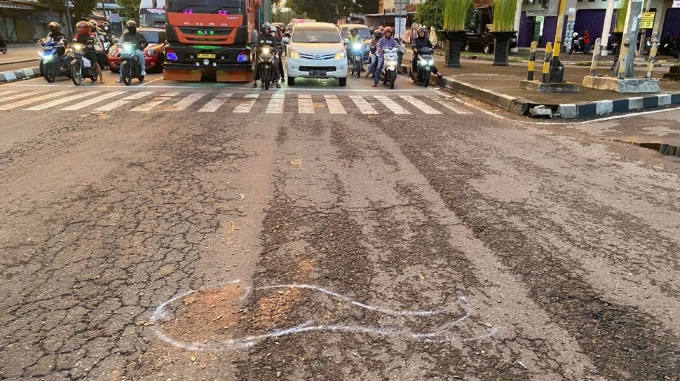 Tragis di Jalan Magelang: Lansia Tewas, Pengendara Lain Luka Berat Usai Benturan dengan Pikap Ngebut