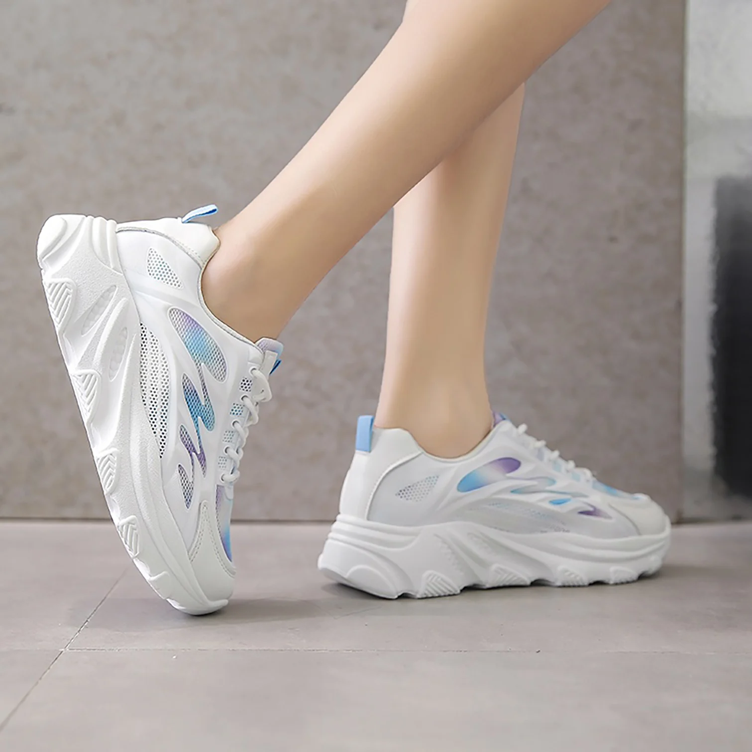 Tren Granny Sneakers 2026: Cara Mudah Tampil Elegan dengan Sepatu Gemi yang Ikonik