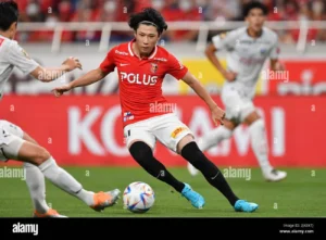 Urawa Reds Tundukkan Kawasaki Frontale 2-0, Kemenangan Penting di Laga J1 League