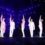 V BTS Bikin Histeria dengan Pose ‘Domain Expansion’ ala Gojo, Konser Arirang di Tokyo Jadi Sorotan Dunia