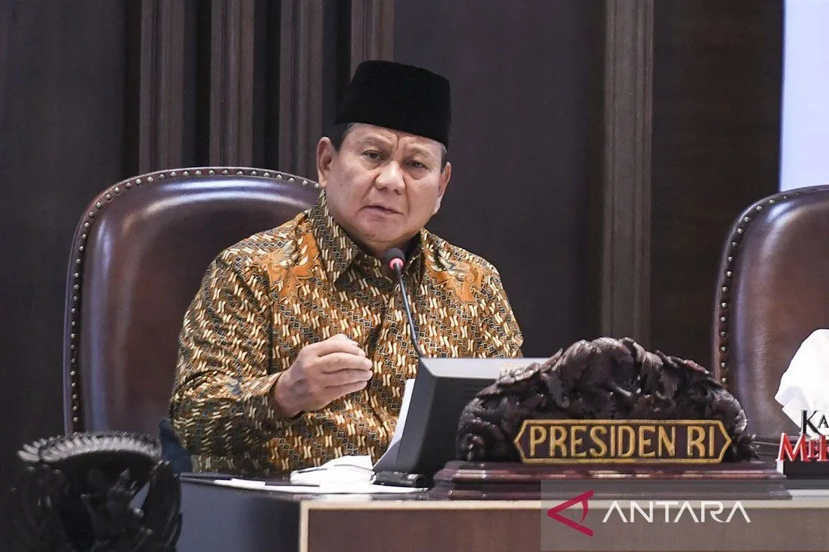 Amien Rais Dituduh Ujaran Kebencian dalam Kontroversi Prabowo-Teddy, Reaksi Politik dan Hukum Menguat