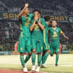 Bernardo Tavares Puji Kebangkitan Persebaya: Tiga Kemenangan Beruntun dan Janji Serangan Mematikan di Solo