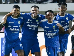 Borneo FC Tekan Persib, Bojan Hodak Tetap Optimistis Raih Gelar Juara Musim Ini
