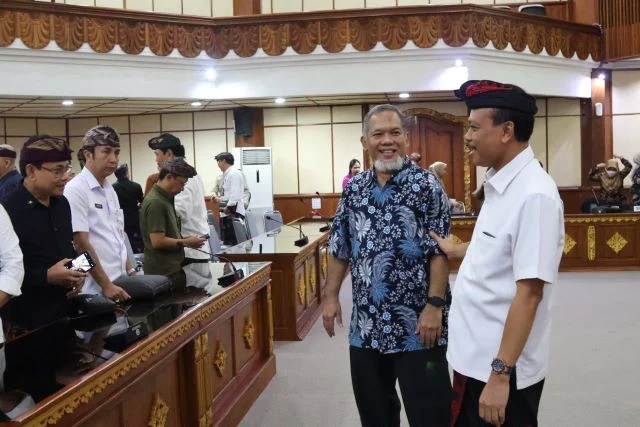 Buka Rakerda Satpol PP Se-Bali, Sekda Dewa Indra Dorong Penguatan Deteksi Dini Gangguan Trantibumlinmas