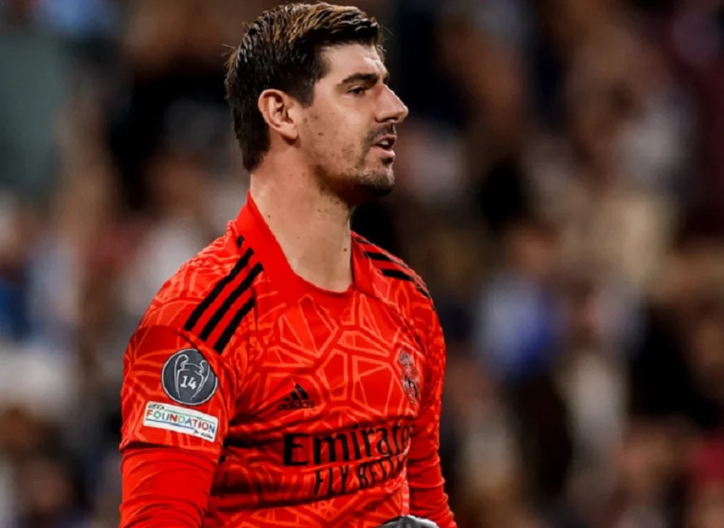 Courtois Kembali Dijadwalkan Jadi Starter di El Clasico, Apa Artinya Bagi Real Madrid?