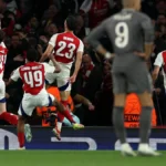 Drama Penalti Arsenal: Gerrard dan McCoist Curiga Tekanan Suporter dan Simeone Membatalkan Gol