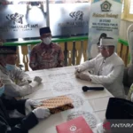 Gubernur Jawa Barat Jadi Saksi Nikah Pasangan Tuna Rungu: Simbol Komitmen Layanan KUA di Hari Libur