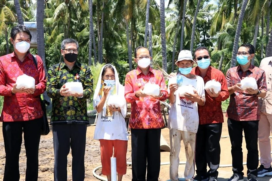 Gubernur Koster Promosikan Garam Tradisional Bali di Forum Akademisi Perikanan dan Kelautan