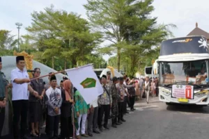 Jemaah Haji dari Jembrana Berangkat dengan Nyaman dan Tenang