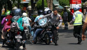 Konvoi Kelulusan SMA Gorontalo Bikin Macet Parah, Polisi Terpaksa Bubarkan Rombongan