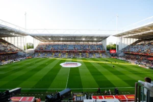 Lens vs Nantes: Duel Penentu di Stade Bollaert‑Delelis, Siapa yang Akan Menjaga Posisi Puncak?