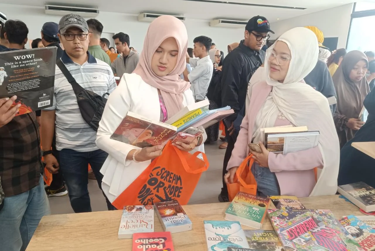 Luncurkan Buku Lawar Leadership, Arya Amitaba Gaungkan Kepemimpinan Berakar Budaya