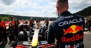 Masa Depan F1 2026: Tantangan Aturan Baru, Dominasi Red Bull yang Meredup, dan Kesulitan Tim Pit Crew