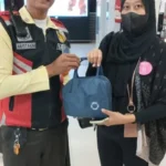 Mobilitas Tinggi Picu Kelalaian, Puluhan Barang Tertinggal Setiap Hari di LRT Jabodebek