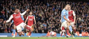 Paul Scholes Gugat Arsenal dan Soroti Krisis Chelsea: Kontroversi di Balik Analisis Premier League
