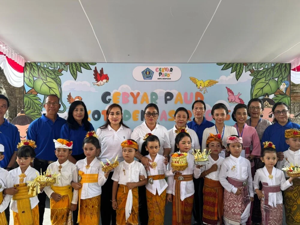Ratusan Anak Tampilkan Kreativitas Seni dan Edukasi di Puncak Gebyar PAUD Denpasar 2026