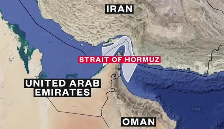 Serangan Kapal Induk AS ke Tanker Iran Peruncing Blokade Hormuz, Ketegangan Meningkat