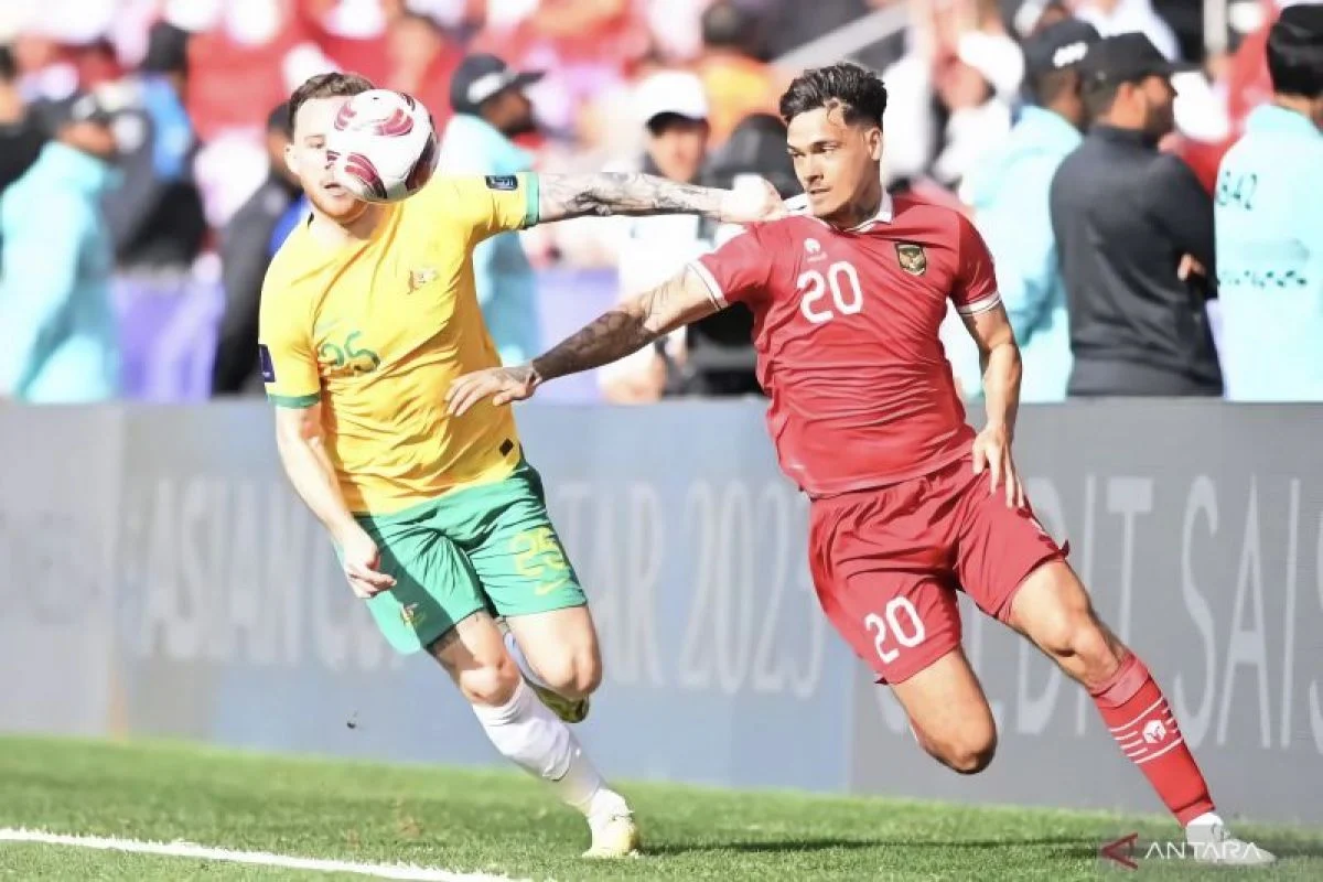 Shayne Pattynama Siap Gempur Persib di El Clasico Perdana: Target 3 Poin di Kandang JIS