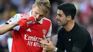 Steven Gerrard Desak Arteta: Eze dan Saka Harus Main Sejak Awal Leg Kedua vs Atletico Madrid