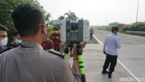 Tim TAA Korlantas Ungkap Kesalahan Fatal Sopir Taksi Hijau di Kecelakaan KA Argo Bromo vs KRL