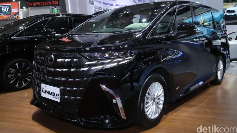 Toyota Alphard XE Hybrid EV 2026 Resmi Dijual, Harga MPV Mewah Termurah Turun Drastis!