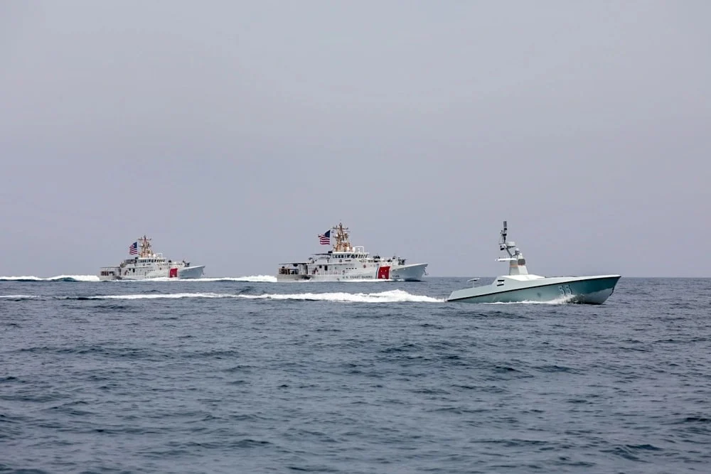 US Siapkan Ratusan Aset Militer untuk Memandu Kapal Lewati Selat Hormuz, Iran Gempur dengan Rudal