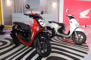 Versi Terbaru Adik Honda Scoopy Meluncur, Iritnya Tembus 58 km/Liter