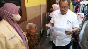 Viral! Nenek 84 Tahun Gagal Tarik Deposito Rp90 Miliar, OCBC Ungkap Fakta Mengejutkan