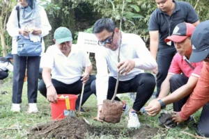 Wawali Arya Wibawa Ajak Masyarakat Jaga Lingkungan dan Kebersamaan