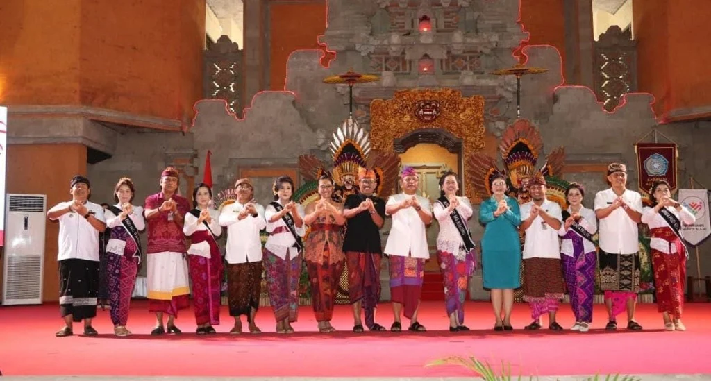 425 Penari Meriahkan Fesona Seririt 2026, Bupati Sutjidra Ajak Generasi Muda Lestarikan Budaya