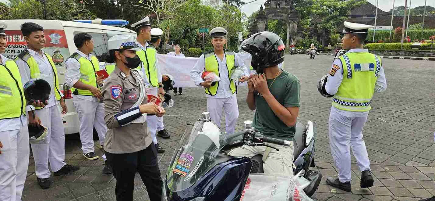 Astra Motor Bali Kampanyekan Keselamatan Berkendara kepada Pelajar