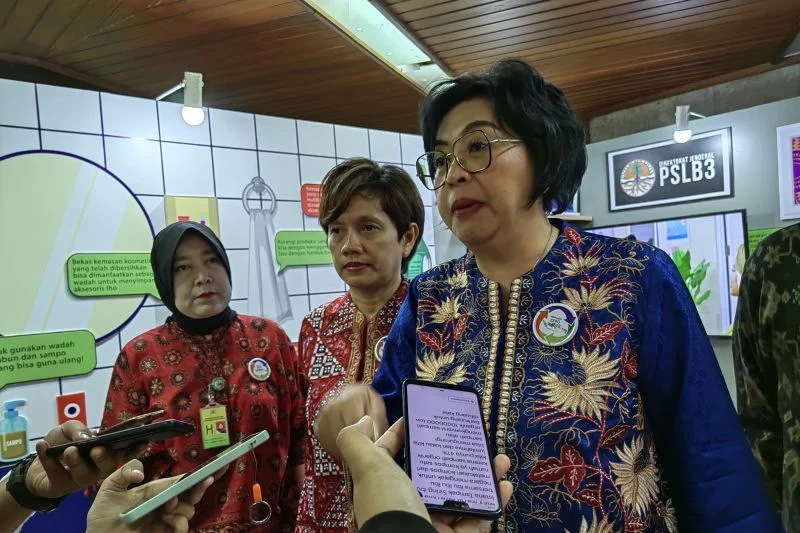 Bupati Sutjidra Mendorong Perubahan Pola Pikir Pengelolaan Sampah