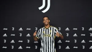 Dari Juventus ke Piala Dunia: Livano Comenencia Ukir Sejarah untuk Curaçao!