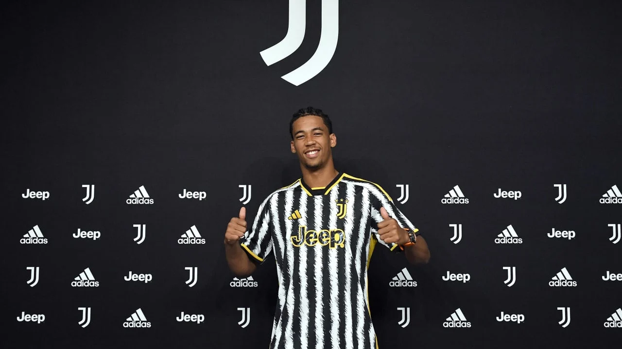 Dari Juventus ke Piala Dunia: Livano Comenencia Ukir Sejarah untuk Curaçao!