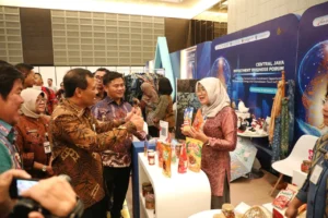 Dukung Hilirisasi Riset, Wakil Menteri Pangan Luncurkan Inovasi Faspol 5.0 dan Kompetisi PFsains 2026