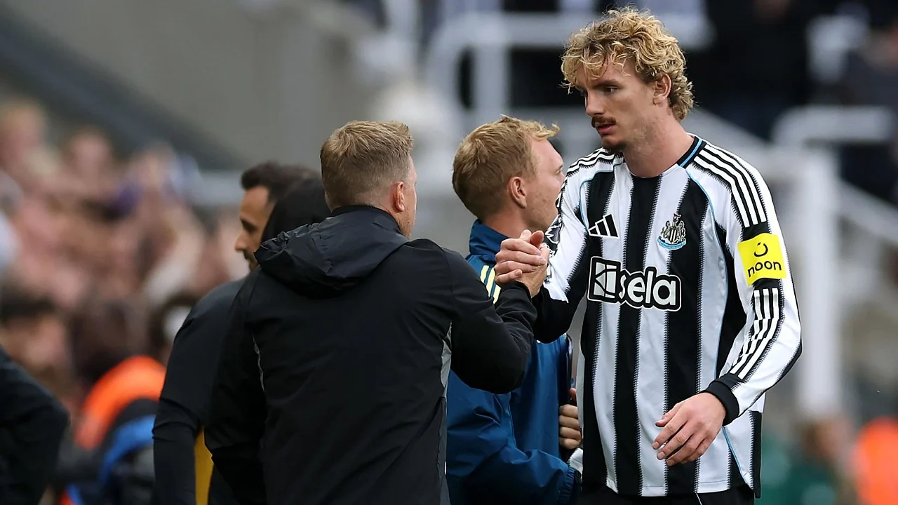 Eddie Howe Siap Merekrut Winger Muda untuk Menggantikan Nick Woltemade di Newcastle