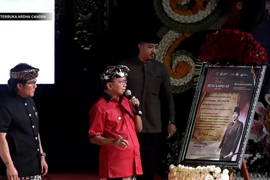 Gubernur Koster dan Wagub Giri Prasta Resmi Buka Bulan Bung Karno VIII Tahun 2026