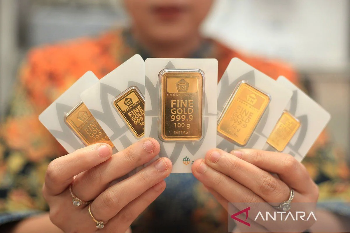 Harga Emas Antam Turun, Ini Daftar Harga Terbaru Hari Ini